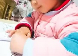 娱乐吃瓜搞笑片段